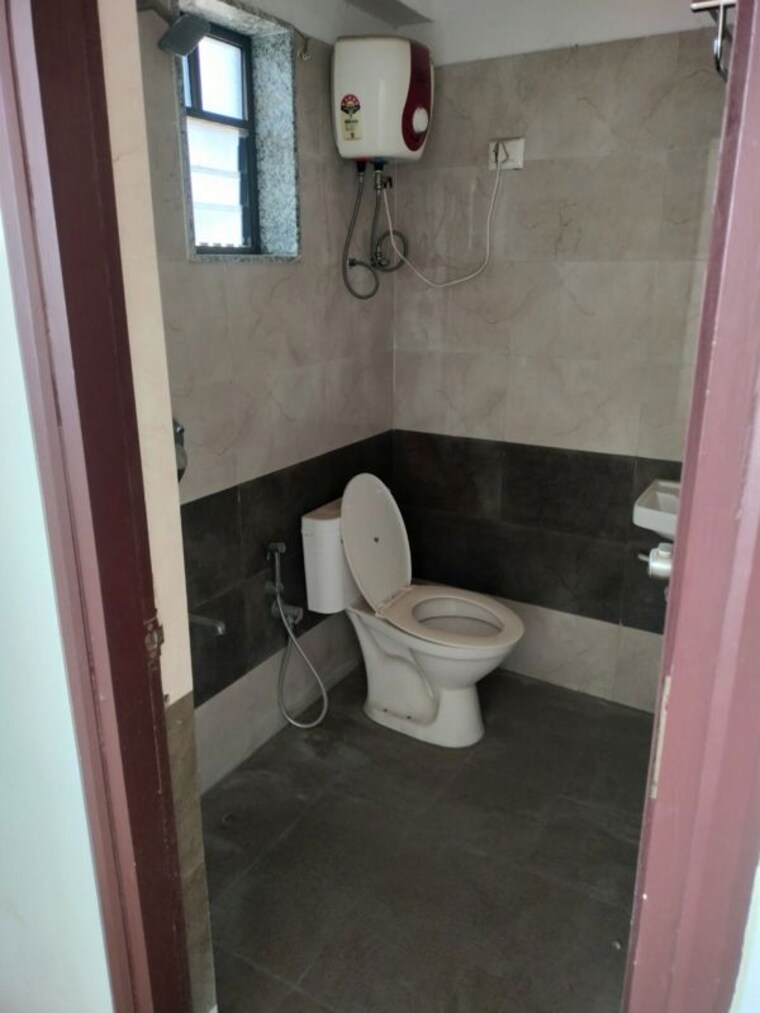 Bathroom, shela 3 Bedroom 1125 Sq.Ft. Apartment In Shela Ahmedabad 9953917