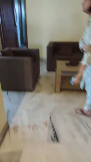 Bedroom in 3 BHK Apartment at Elgin Road – for Rent