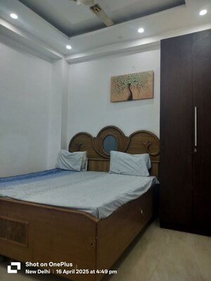 Bedroom in 1 BHK Builder Floor at Chattarpur – for Rent