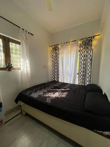 Bedroom in 3 BHK Independent House at Sahastradhara Road – for Rent