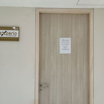 Office Space – Entrance View at Experion Capital, Gomti Nagar - for Rent