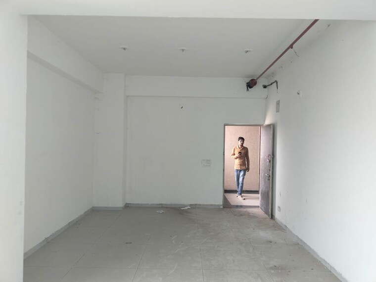 Team Area, ellis bridge Commercial Office Space 784 Sq.Ft. In Ellis Bridge Ahmedabad 9953977