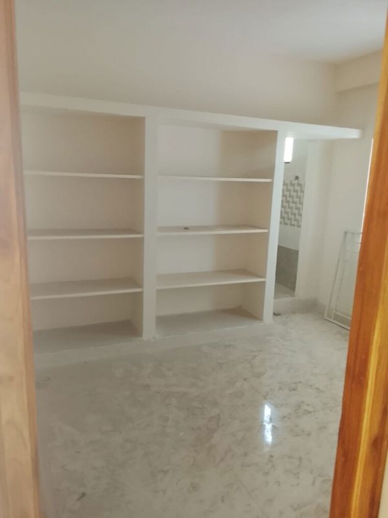 Room, madhurawada 3 Bedroom 1450 Sq.Ft. Apartment In Madhurawada Vizag 9928437