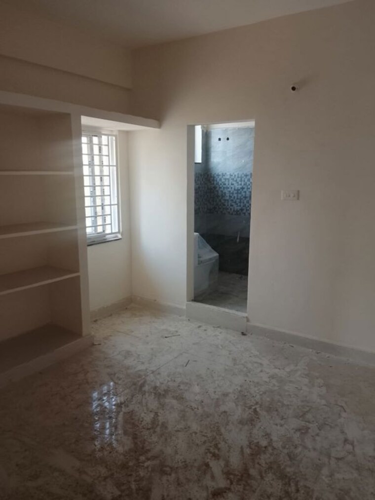 Room, madhurawada 3 Bedroom 1450 Sq.Ft. Apartment In Madhurawada Vizag 9928437