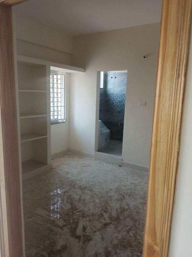 Room, madhurawada 3 Bedroom 1450 Sq.Ft. Apartment In Madhurawada Vizag 9928437