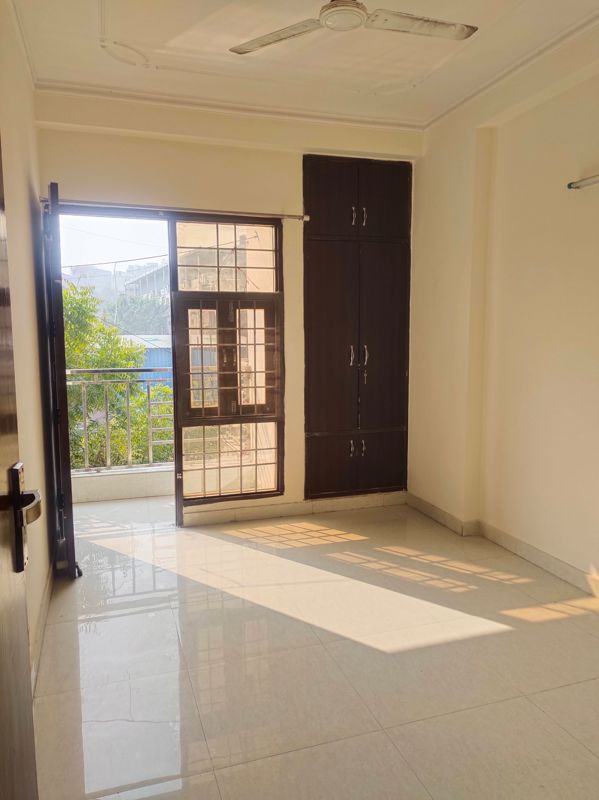 2 BHK + Servant Room Builder Floor For Rent in Chattarpur