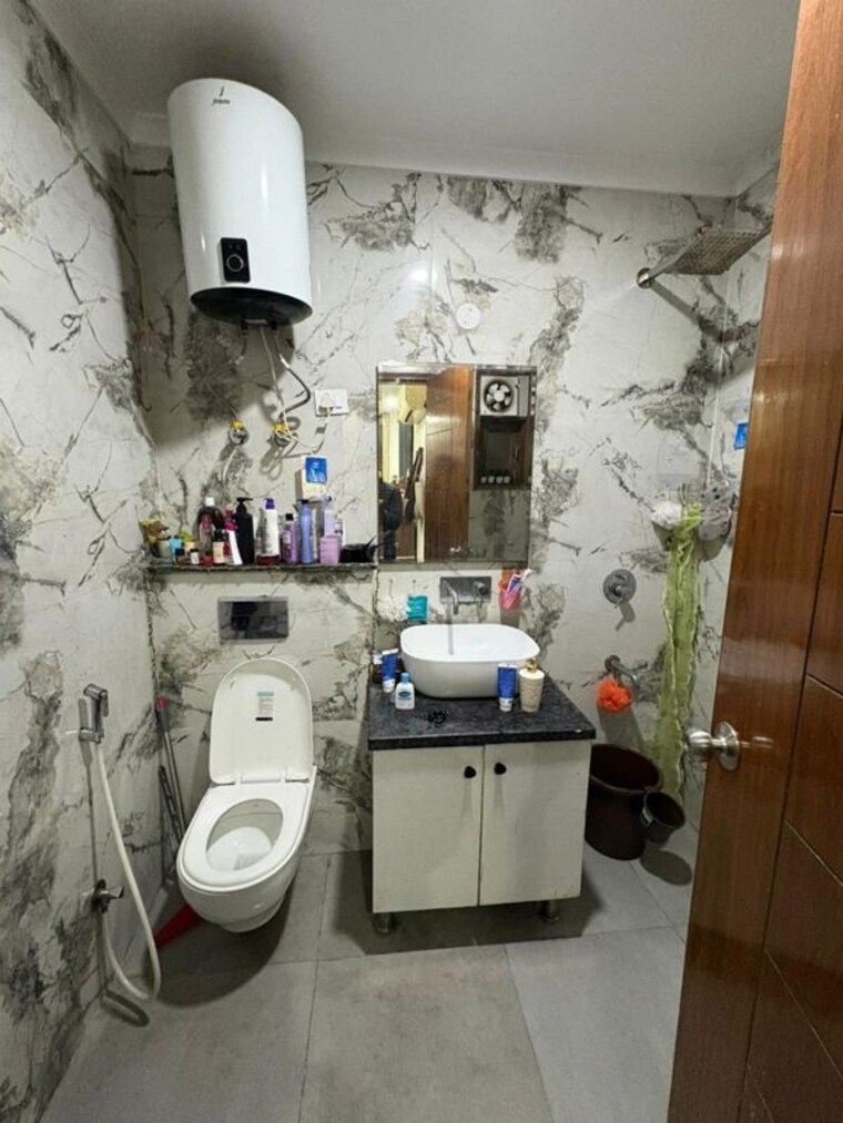 Team Area, saket 1 Bedroom 350 Sq.Ft. Builder Floor In Saket Delhi 9954003
