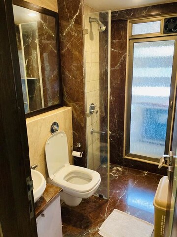 Bathroom in 3 BHK Apartment at Ekta Eminente I, Khar West – for Rent