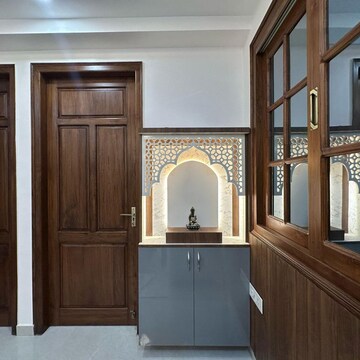 Furnished Amenities in 5 BHK Villa at Emaar Gomti Greens Villas, Sushant Golf City – for Rent