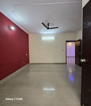 Room in 2.5 BHK Builder Floor at Chattarpur – for Rent