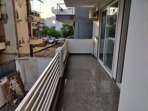 Balcony in 4 BHK Builder Floor at M3M Atrium, Sector 57 – for Rent