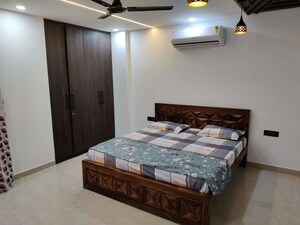 Bedroom in 4 BHK Builder Floor at M3M Atrium, Sector 57 – for Rent