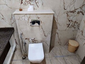 Bathroom in 4 BHK Builder Floor at M3M Atrium, Sector 57 – for Rent