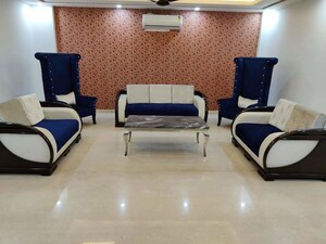 Master Bedroom in 4 BHK Builder Floor at M3M Atrium, Sector 57 – for Rent