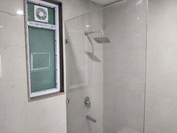 Master Bedroom in 4 BHK Builder Floor at M3M Atrium, Sector 57 – for Rent