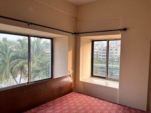 Room in 2.5 BHK Builder Floor at Diamond Park – for Rent