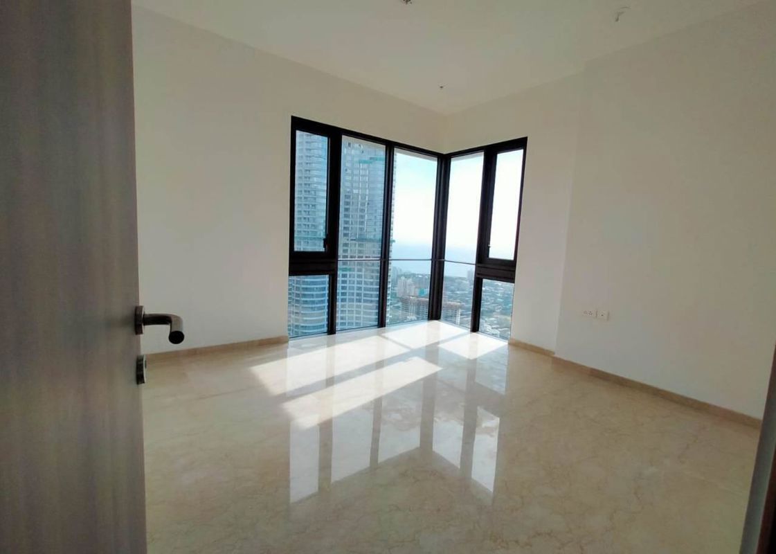 4 BHK + Servant Room,Study Room 1890 Sq.Ft. Apartment in Lodha The Park