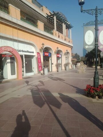  Shop For Sale in AIPL Joy Street, Sector 66