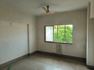Room in 2 BHK Apartment at Tollygunge – for Sale