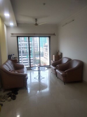 2 BHK Apartment For Rent in Runwal Heights, Mulund West