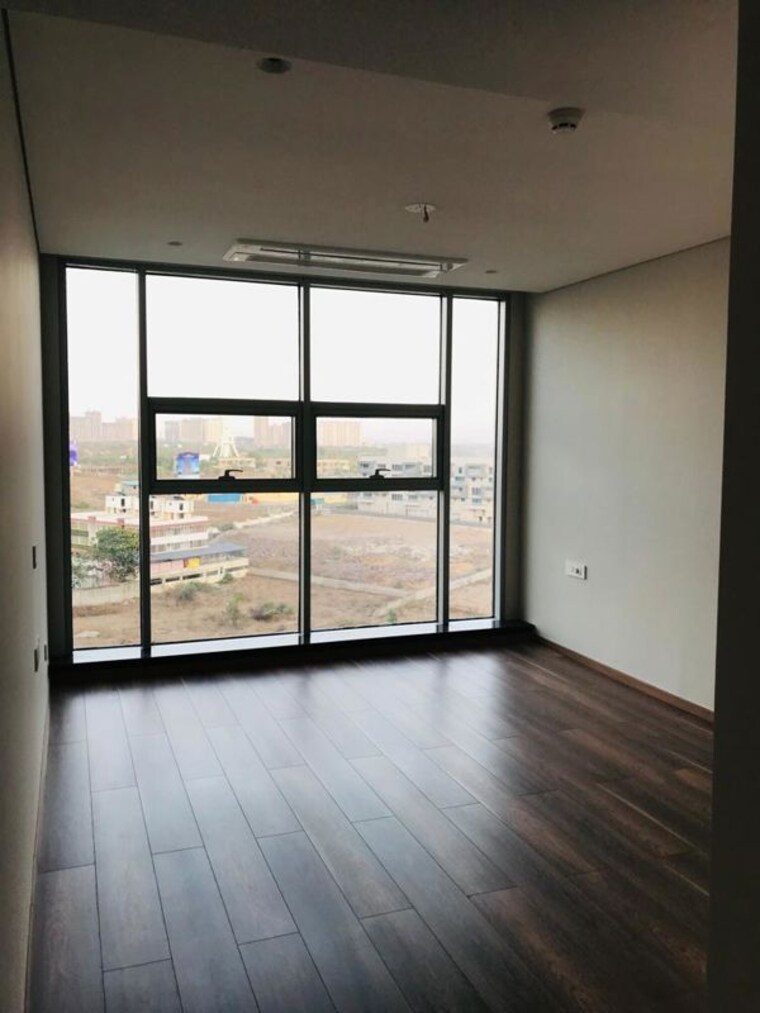 Room, panchshil-towers 3.5 Bedroom 2100 Sq.Ft. Apartment In Kharadi Pune 9954231