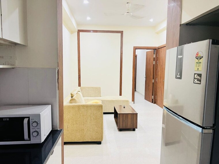 Living Room, sector 25 4 Bedroom 360 Sq.Yd. Builder Floor In Sector 25 Gurgaon 9954267