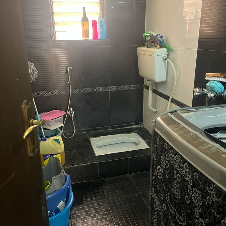  Parking, regency-meadows 2 Bedroom 1155 Sq.Ft. Apartment In Madhav Nagar Pune 9954274