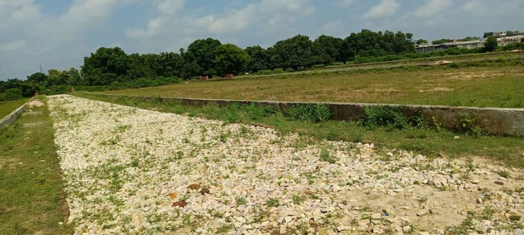 undefined, gomti nagar  2200 Sq.Ft. Plot In Gomti Nagar Lucknow 9954279