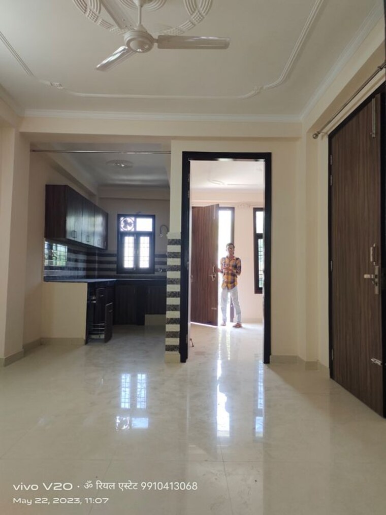 Hall, chattarpur 1 Bedroom 520 Sq.Ft. Builder Floor In Chattarpur Delhi 9954281