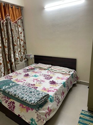 Bedroom in 2 BHK Apartment at Suncity Avenue 102, Sector 102 – for Rent