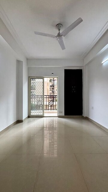 Building Lobby in 2.5 BHK Apartment at Urbtech Hilston, Sector 79 – for Rent