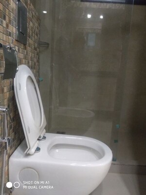 Bathroom in 2 BHK Builder Floor at Safdarjung Enclave – for Rent