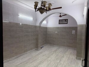 Bathroom in 2 BHK Builder Floor at Rohini Sector 8 – for Rent