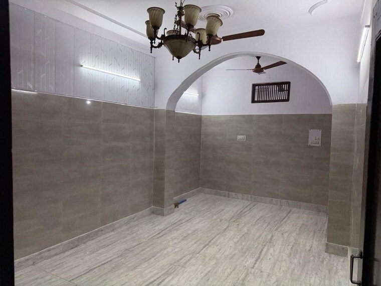 Bathroom, rohini sector 8 2 Bedroom 750 Sq.Ft. Builder Floor In Rohini Sector 8 Delhi 9954454