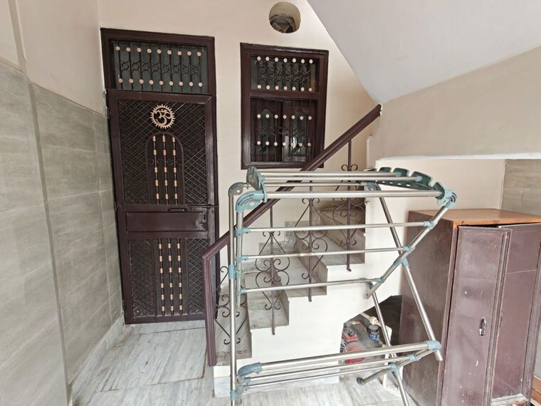 undefined, rohini sector 8 2 Bedroom 750 Sq.Ft. Builder Floor In Rohini Sector 8 Delhi 9954454