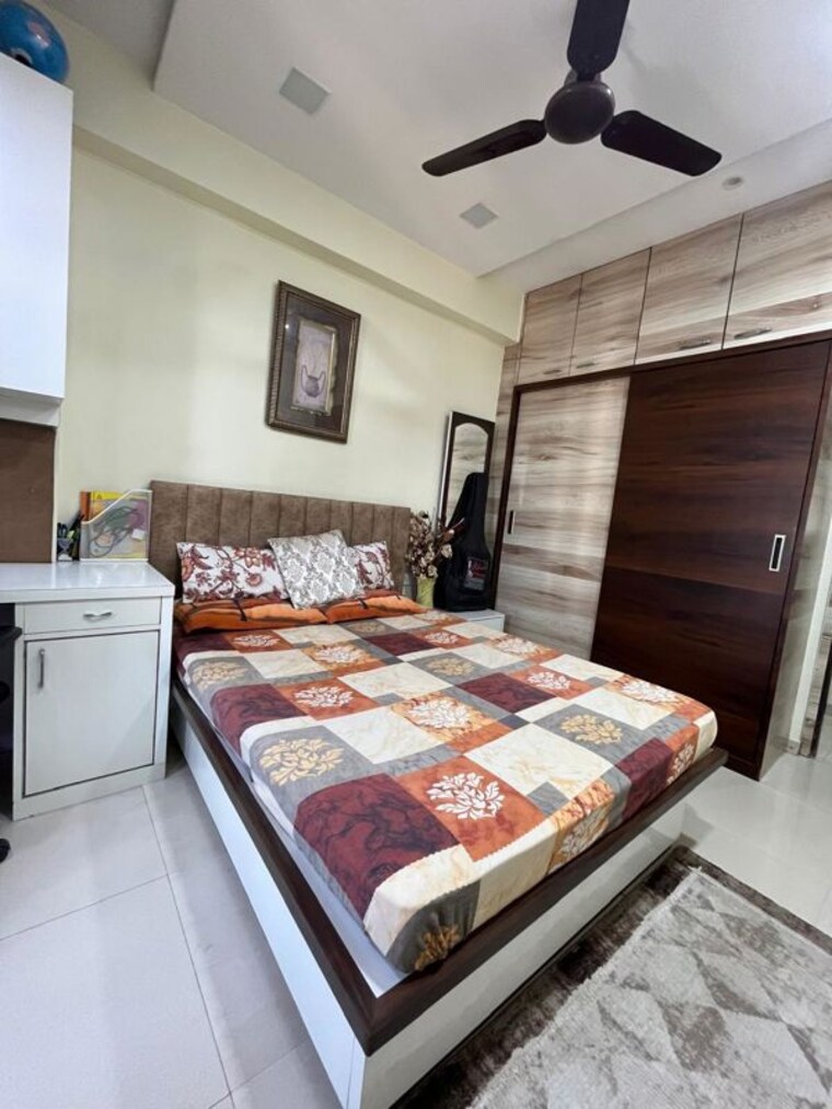 Bedroom, lodha-paradise 3 Bedroom 1500 Sq.Ft. Apartment In Majiwada Thane 9954459