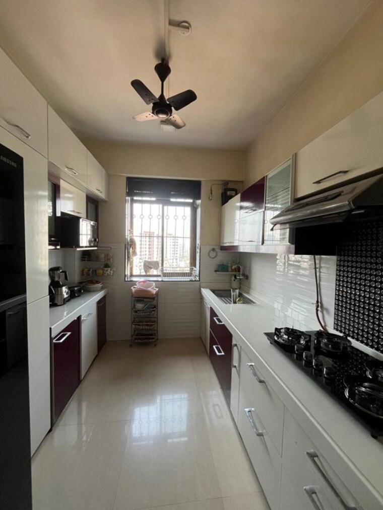 Kitchen, lodha-paradise 3 Bedroom 1500 Sq.Ft. Apartment In Majiwada Thane 9954459