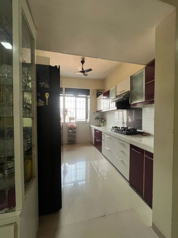 Kitchen, lodha-paradise 3 Bedroom 1500 Sq.Ft. Apartment In Majiwada Thane 9954459