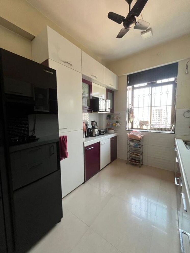 Kitchen, lodha-paradise 3 Bedroom 1500 Sq.Ft. Apartment In Majiwada Thane 9954459