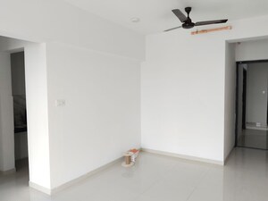 Room in 2 BHK Apartment at Mahaveer Solitaire Edge, Kandivali East – for Rent