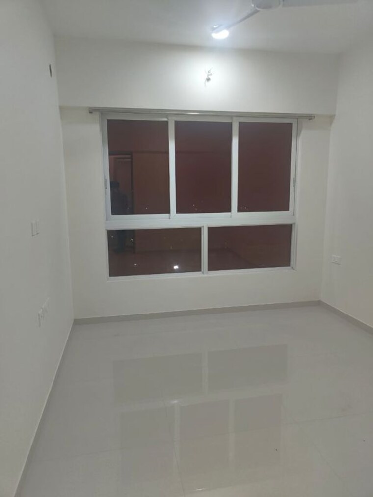 Room, mahaveer-solitaire-edge 2 Bedroom 615 Sq.Ft. Apartment In Kandivali East Mumbai 9954462