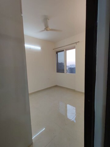 Room in 2 BHK Apartment at Signature Orchard Avenue 2, Sector 93 – for Sale