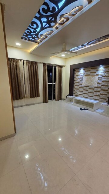 Room in 3 BHK Apartment at Nyati Equatorial II, Bavdhan – for Rent