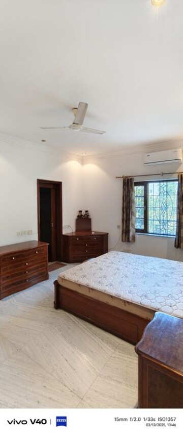 Bedroom in 2 BHK Builder Floor at Defence Colony – for Rent