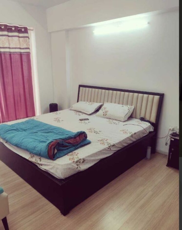 Bedroom, shree-vardhman-green-court 2 Bedroom 690 Sq.Ft. Apartment In Sector 90 Gurgaon 9954513