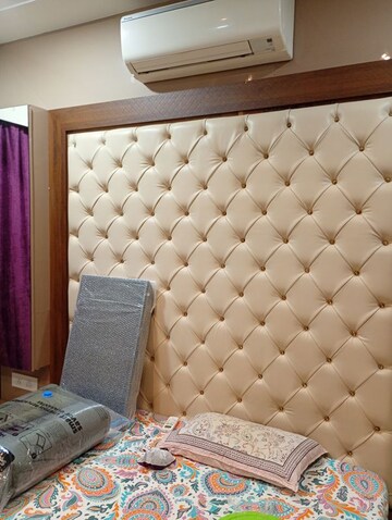 Bedroom in 2 BHK Apartment at Runwal Forests, Kanjurmarg West – for Rent