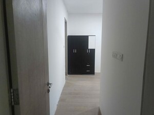 Building Lobby in 2 BHK Apartment at Sheth Vasant Oasis, Andheri East – for Rent