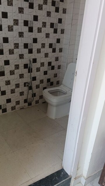 Bathroom in 2 BHK Builder Floor at Maidan Garhi – for Sale