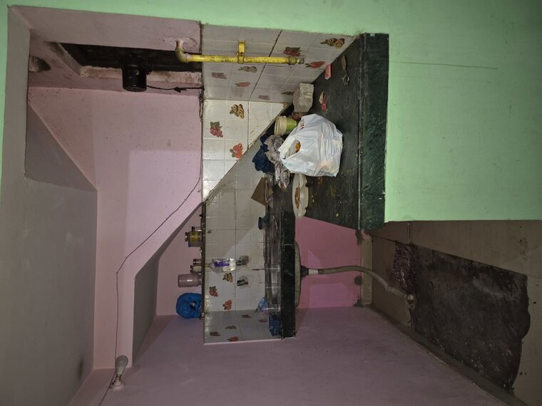 Master Bedroom, mayur vihar 1.5 Bedroom 390 Sq.Ft. Builder Floor In Mayur Vihar Delhi 9954529