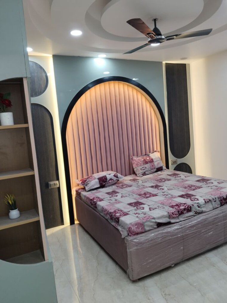 Bedroom, uttam nagar 4 Bedroom 150 Sq.Yd. Builder Floor In Uttam Nagar Delhi 9954548